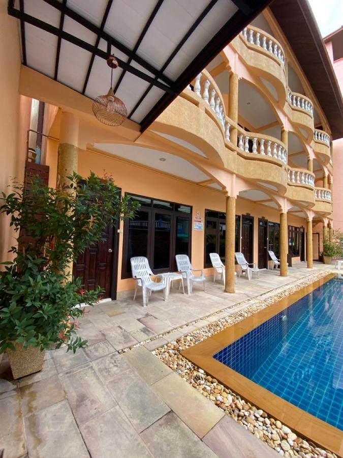 บ้านสุดารัตน์ Phuket ภายนอก รูปภาพ